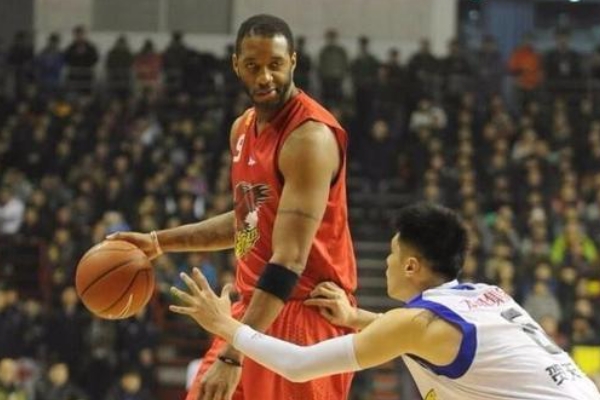 CBA歷史上哪位外援給中國(guó)球隊(duì)帶來(lái)最大幫助？